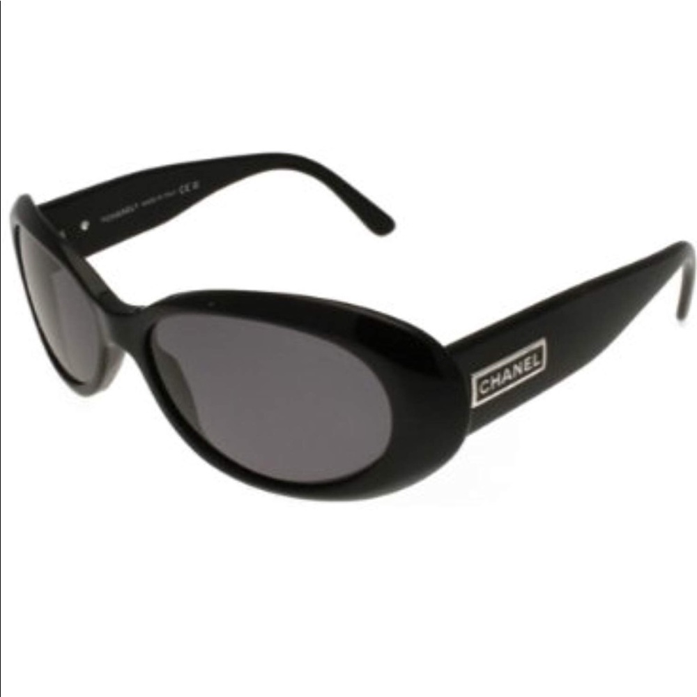 💯 Chanel Black Vintage Cateye Sunglasses 🕶
